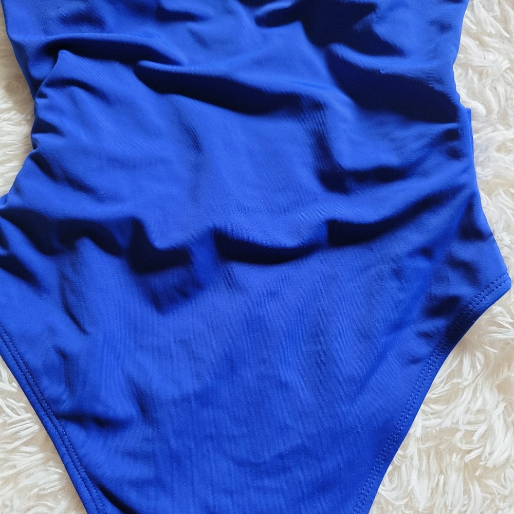 PRETTYLITTLETHING Suit 💙 - Picture 7 of 9
